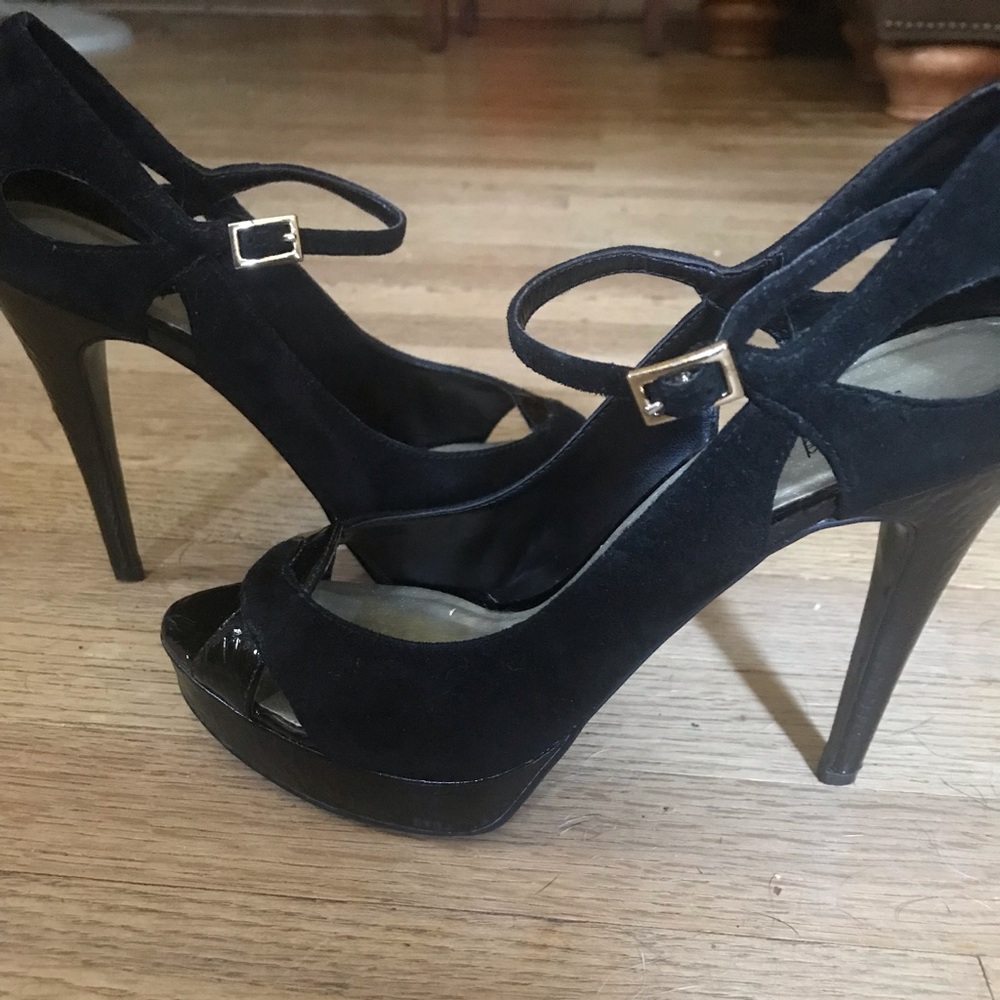 Bakers stiletto black heels size 7 1/2